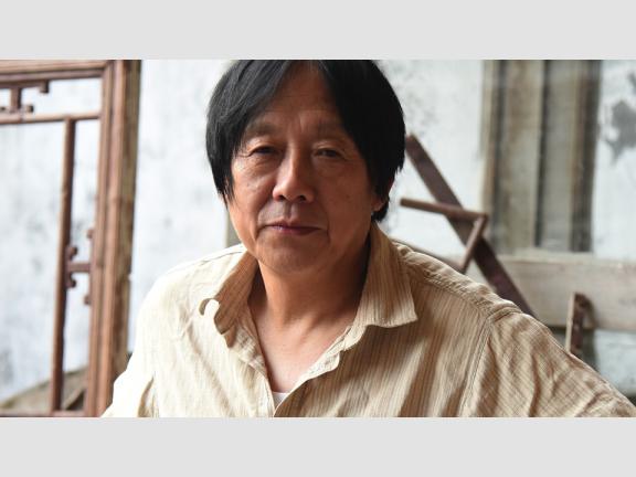 Artist Statement: Hu Xiangcheng Thumbnail